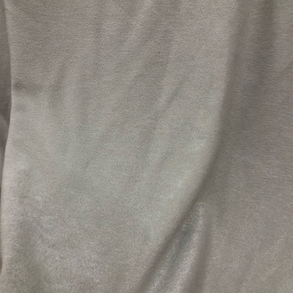 Boguar relaxed fit top with Pearl neckline - Picture 4 of 4